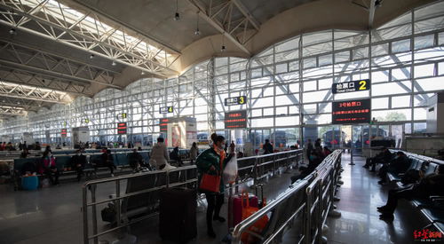 成都首条省际客运班线恢复 全程开窗,落座率不超过50